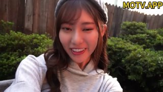 女大学生回家半路上6P乱交