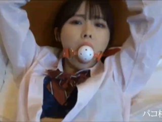 【壹屌探花】2800网约极品风骚御姐，配合度很高宛如情侣偷情啪啪，沙发掰穴角度专业
